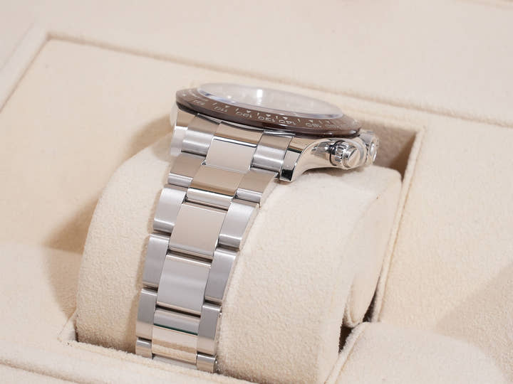 ロレックス デイトナ Ref.116506A プラチナ アイスブルー文字盤 中古 op46e5rh