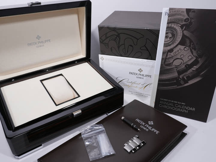 パテックフィリップ アニュアルカレンダー クロノグラフ Ref.5905/1A-001 ステンレススチール オリーブグリーン ソレイユ文字盤 未使用 7vy5wqaa