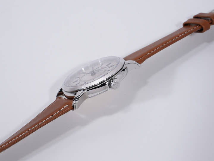 パテックフィリップ カラトラバ ウィークリーカレンダー Ref.5212A-001 ステンレススチール シルバー文字盤 未使用 thvrkbsn