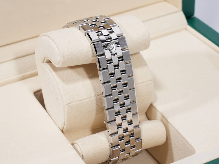 Rolex Land-Dweller Ref. 127234 Stainless Steel/White Gold White Dial Jubilee Bracelet Unused wxu8uiw7