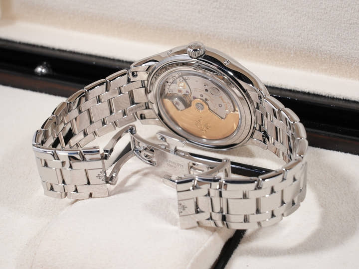 パテックフィリップ アニュアルカレンダー ムーンフェイズ Ref.4947/1A-001 ステンレススチール ブルー文字盤 中古 yh62wi9t