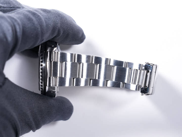 Rolex Submariner Date Ref. 16800 Stainless Steel Black Dial Pre-owned y925e5dm