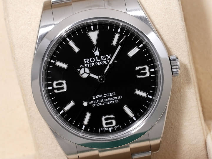 ロレックス エクスプローラーI Ref.214270 ステンレススチール ブラック文字盤 オイスターブレスレット 美中古 8qxozj9b