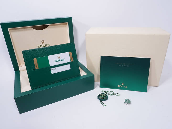 ロレックス エクスプローラーI Ref.214270 ステンレススチール ブラック文字盤 オイスターブレスレット 美中古 8qxozj9b