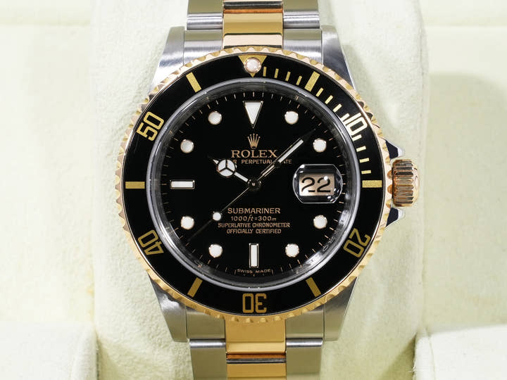 ロレックス サブマリーナー デイト Ref.16613LN ステンレススチール/イエローゴールド ブラック文字盤 中古 nn8btavx