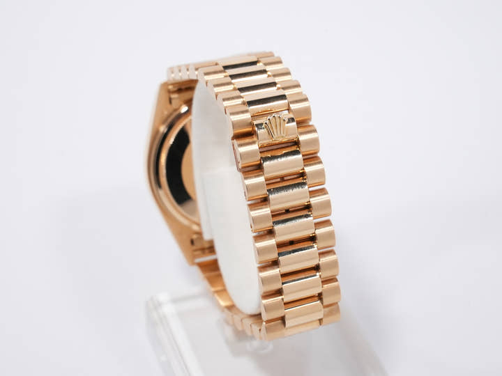 ロレックス デイデイト36 Ref.18038 イエローゴールド レッドグラデーション文字盤 中古 z25yi4ix