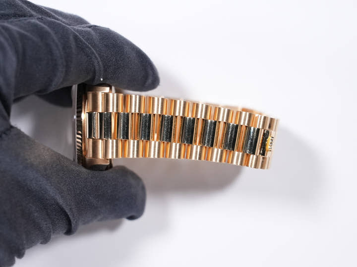 ロレックス デイデイト36 Ref.18038 イエローゴールド レッドグラデーション文字盤 中古 z25yi4ix