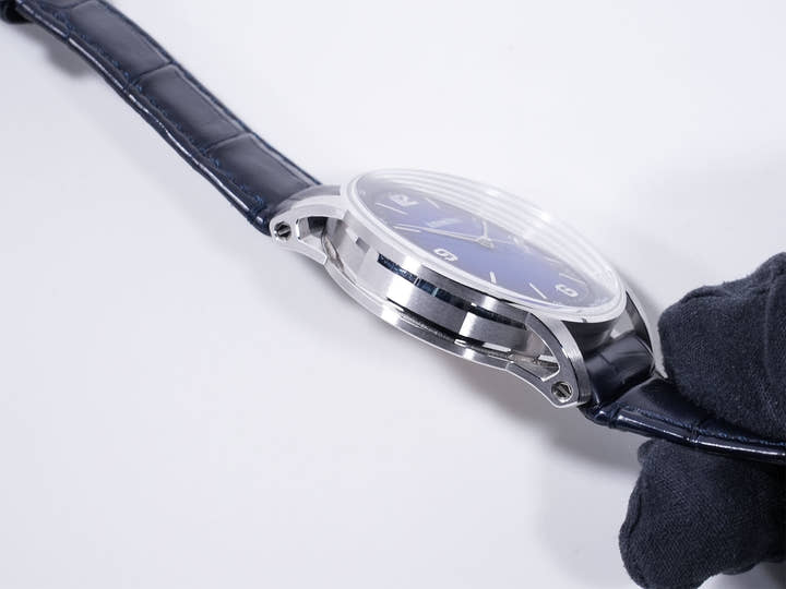 オーデマピゲ CODE 11.59 バイ オーデマ ピゲ ボリショイ限定モデル Ref.15210BC.OO.A321CR.99 ホワイトゴールド スモークブルーエナメル文字盤 美中古 hr3fv9e9