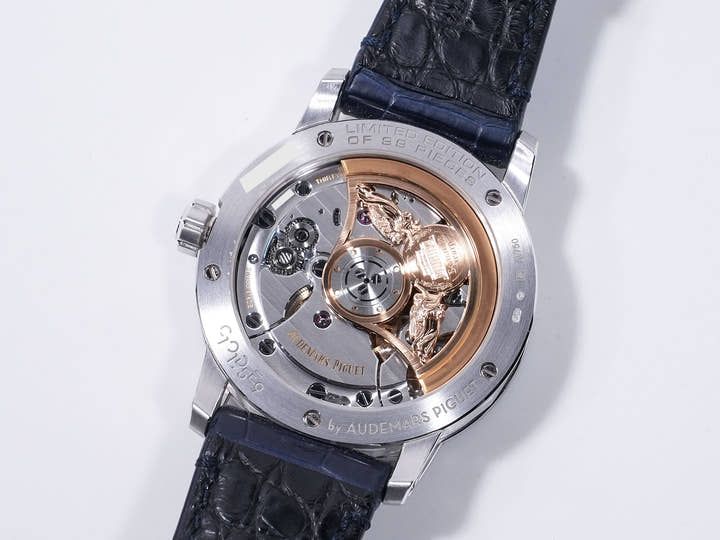 オーデマピゲ CODE 11.59 バイ オーデマ ピゲ ボリショイ限定モデル Ref.15210BC.OO.A321CR.99 ホワイトゴールド スモークブルーエナメル文字盤 美中古 hr3fv9e9