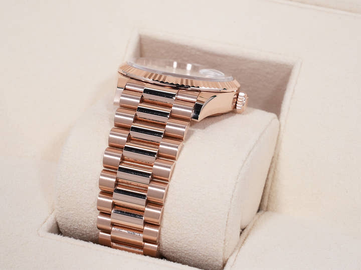 ロレックス デイデイト36 Ref.128235 エバーローズゴールド ブルーグリーン文字盤 美中古 8wz5ovy3