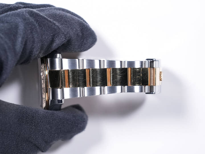 ロレックス デイトナ Ref.116503 ステンレススチール/イエローゴールド ブルーアラビア文字盤 中古 n3e3rq2w