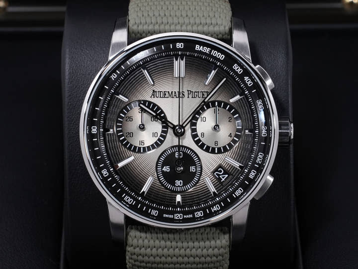 オーデマピゲ CODE 11.59 バイ オーデマ ピゲ クロノグラフ Ref.26393QT.OO.A064KB.01 ステンレススチール/ブラックセラミック スモークベージュ文字盤 美品 6uv9umvi
