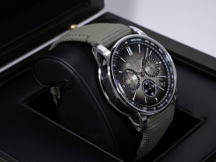 オーデマピゲ CODE 11.59 バイ オーデマ ピゲ クロノグラフ Ref.26393QT.OO.A064KB.01 ステンレススチール/ブラックセラミック スモークベージュ文字盤 美品 6uv9umvi