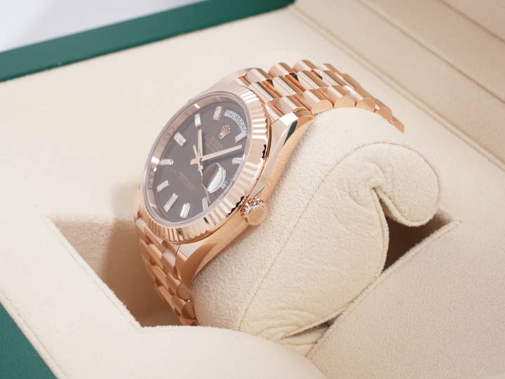 ロレックス デイデイト40 Ref.228235A エバーローズゴールド チョコレートx10Pダイヤ文字盤 美中古 ax8x7k47