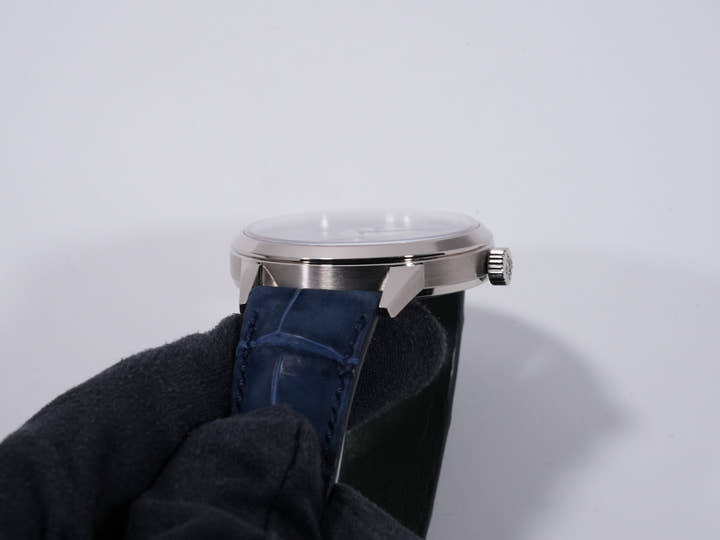 パテックフィリップ アニュアルカレンダー レギュレーター Ref.5235G-001 ホワイトゴールド シルバー文字盤 中古 qp9ftapq