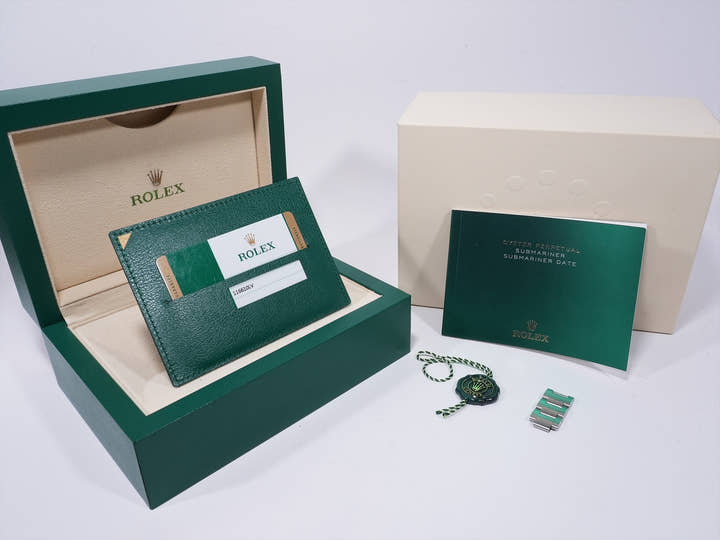 ロレックス サブマリーナー デイト Ref.116610LV ステンレススチール グリーン文字盤 中古 s9x78td5