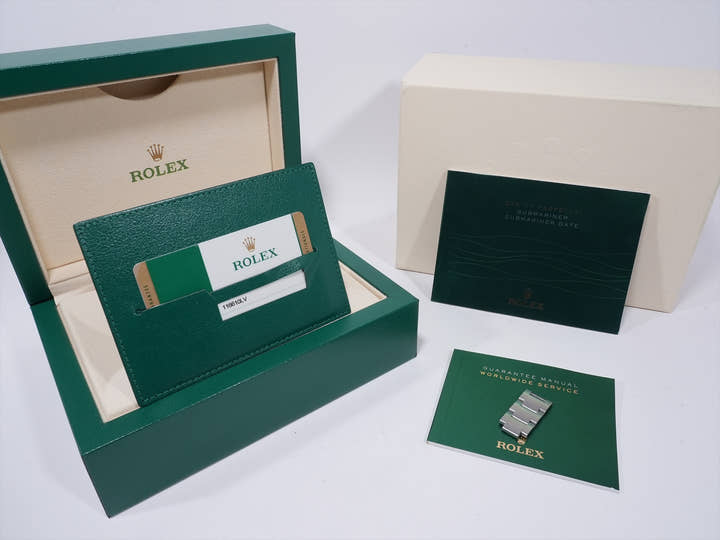 ロレックス サブマリーナー デイト Ref.116610LV ステンレススチール グリーン文字盤 中古 4s6dgvfy