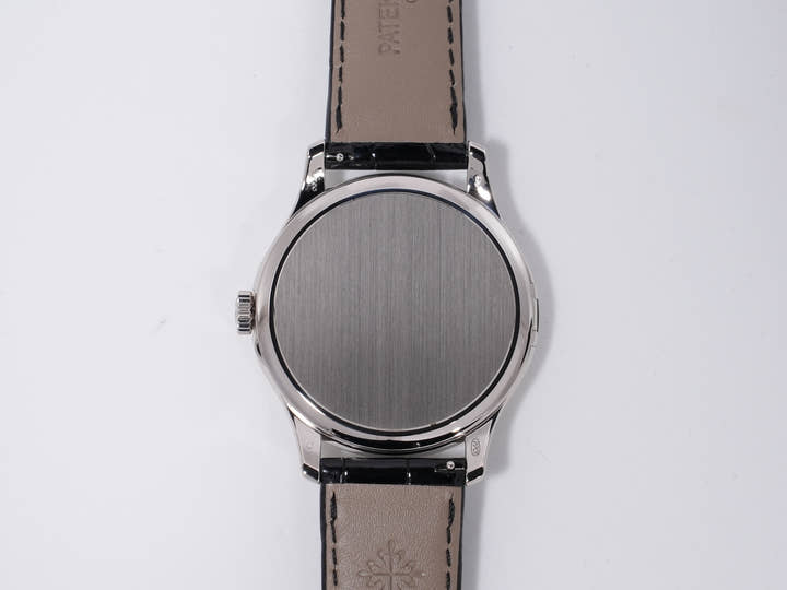 Patek Philippe Calatrava Ref. 5227G-010 White Gold Black Dial, Excellent Condition  iodgama4