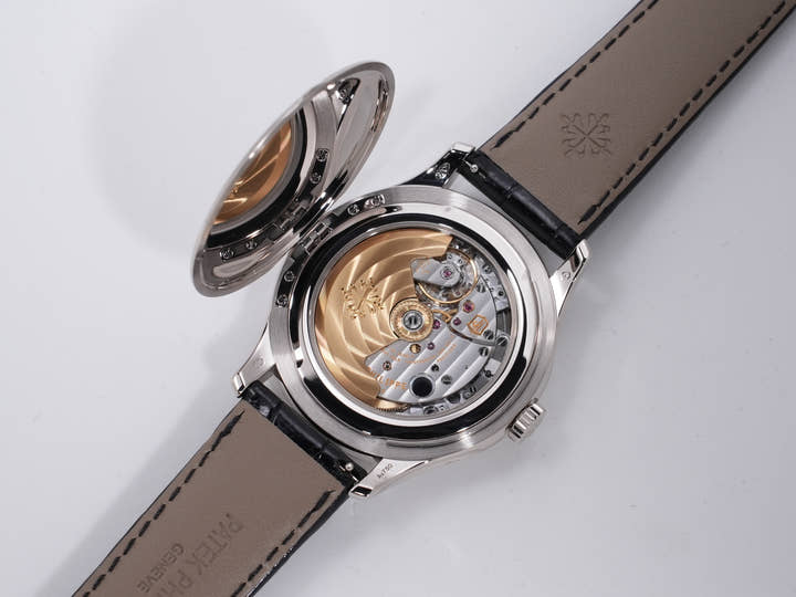 Patek Philippe Calatrava Ref. 5227G-010 White Gold Black Dial, Excellent Condition  iodgama4