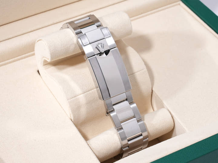 ロレックス デイトナ Ref.126500LN ステンレススチール ブラック文字盤 未使用 9dpt3ftz
