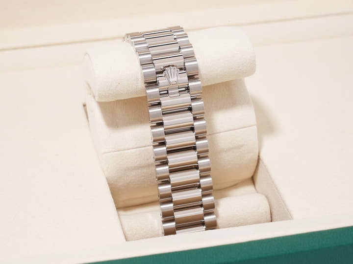 Rolex Day-Date 36 Ref. 128239 White Gold White Mother-of-Pearl Dial, Unused. (pcxgkczd appears to be a user ID or reference number and is not translated.)