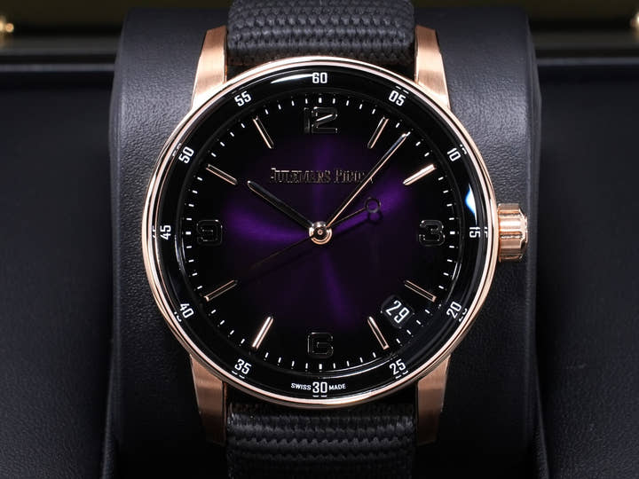 オーデマピゲ CODE 11.59 バイ オーデマ ピゲ Ref.15210OR.OO.A616CR.01 ピンクゴールド パープル文字盤 美品 gz2v5nwm