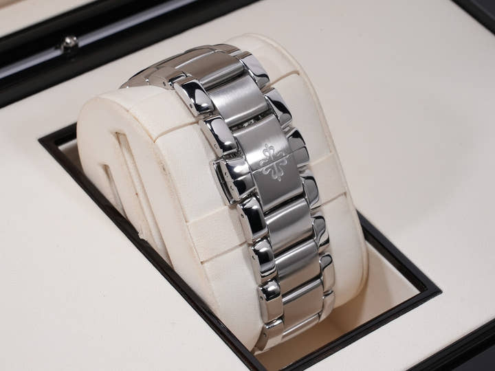 パテックフィリップ アクアノート エクストララージ Ref.5167/1A-001 ステンレススチール ブラック文字盤 美中古 96ztjijb