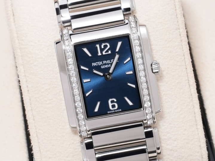 パテックフィリップ Twenty-4 Ref.4910/1200A-001 ステンレススチール ブルー・ソレイユ文字盤 美中古 cdfqw27s