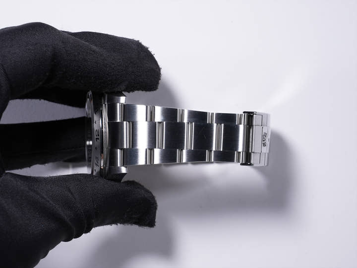 ロレックス エクスプローラーII Ref.226570 ステンレススチール ホワイト文字盤 オイスターブレスレット 中古 zcw39srt