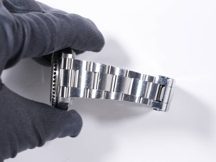 Rolex Submariner Date Ref. 16610LV Stainless Steel Black Dial Pre-owned n2ympb3z