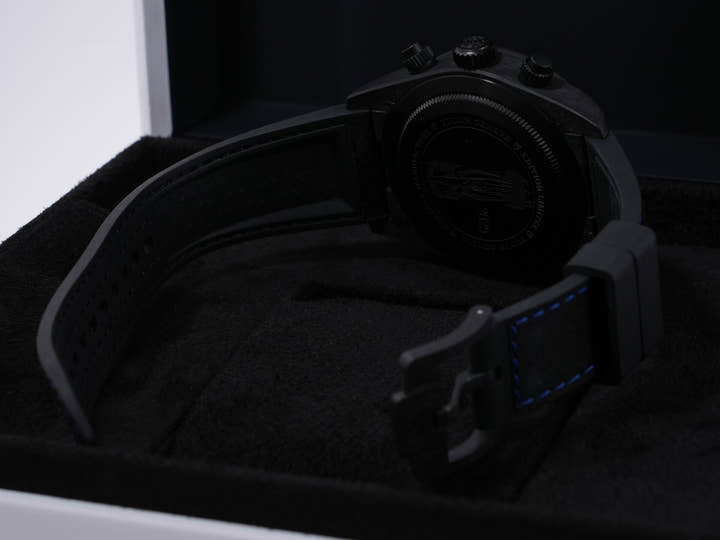 チューダー ブラックベイ クロノグラフ カーボン 25 Ref.79377KN カーボンファイバー ホワイト文字盤 未使用 5sf2hhcg