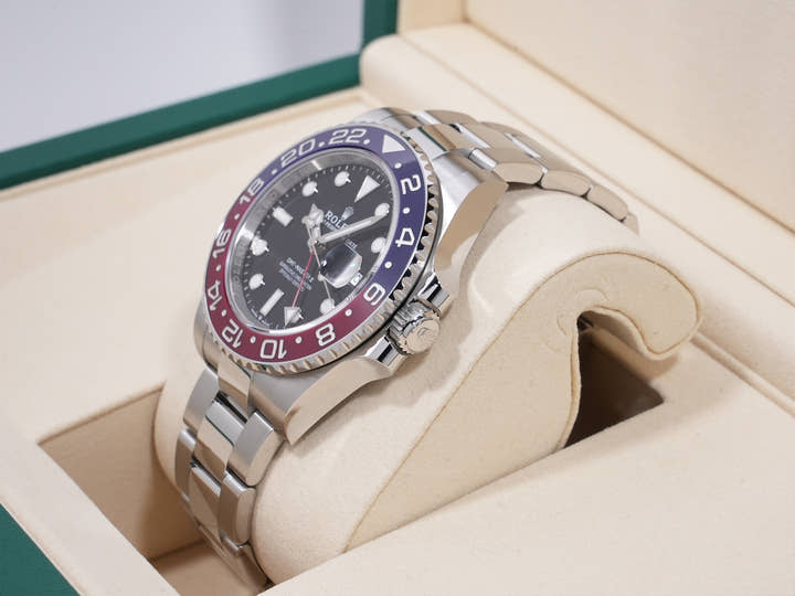 Rolex GMT-Master II Ref. 126710BLRO, stainless steel, black dial, Oyster bracelet, unworn. (pm2yyj8j appears to be an internal reference number and not part of the product description)