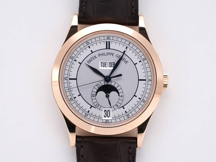 パテックフィリップ アニュアルカレンダー ムーンフェイズ Ref.5396R-001 ローズゴールド シルバー文字盤 美中古 i4ev2xtc