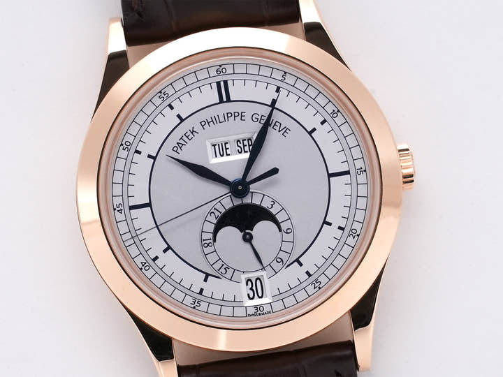 パテックフィリップ アニュアルカレンダー ムーンフェイズ Ref.5396R-001 ローズゴールド シルバー文字盤 美中古 i4ev2xtc