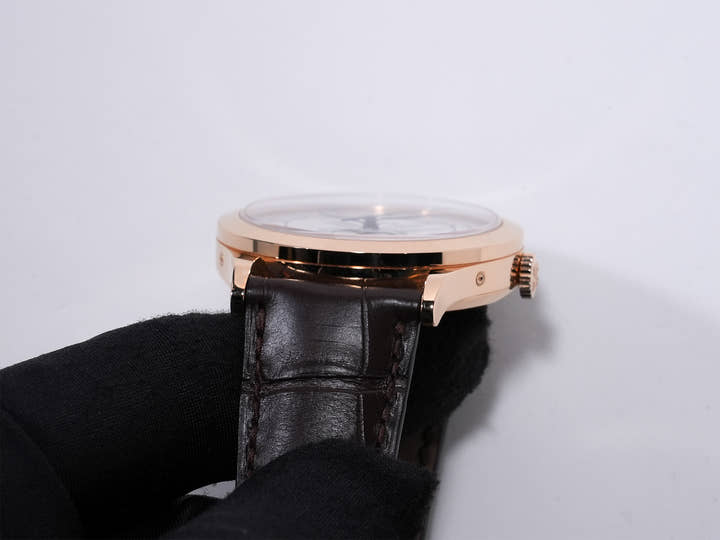 パテックフィリップ アニュアルカレンダー ムーンフェイズ Ref.5396R-001 ローズゴールド シルバー文字盤 美中古 i4ev2xtc