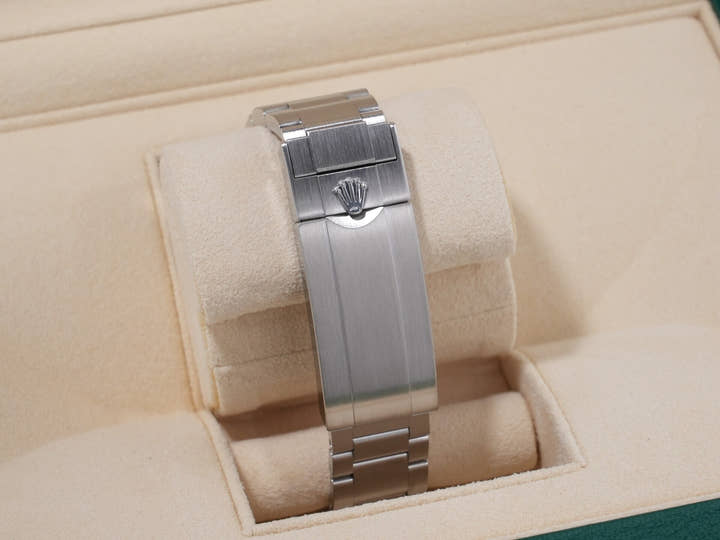 ロレックス サブマリーナー デイト Ref.116610LV ステンレススチール グリーン文字盤 美品 8c6jktit