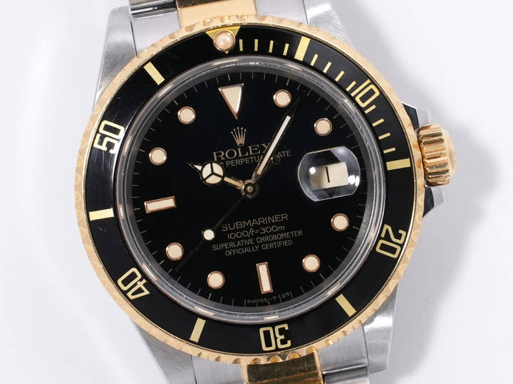 ロレックス サブマリーナー デイト Ref.16803 ステンレススチール/イエローゴールド ブラック文字盤 中古 aizv85pt