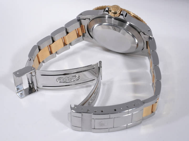 ロレックス サブマリーナー デイト Ref.16803 ステンレススチール/イエローゴールド ブラック文字盤 中古 aizv85pt