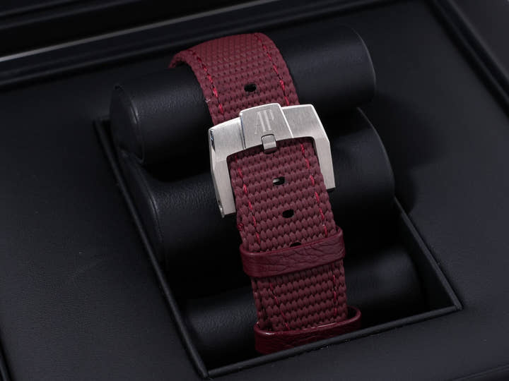 オーデマピゲ CODE 11.59 バイ オーデマ ピゲ Ref.15210BC.OO.A500KB.01 ホワイトゴールド スモークバーガンディーラッカー文字盤 美品 vvhmzwuc