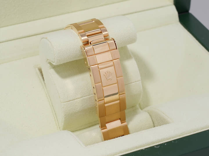 ロレックス サブマリーナー デイト Ref.16618 イエローゴールド ブルー文字盤 中古 z6hfbyxg