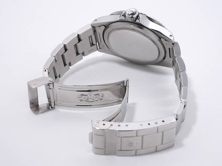 Rolex Submariner Date Ref. 1680 Stainless Steel Black Dial Pre-owned a8qtkafu