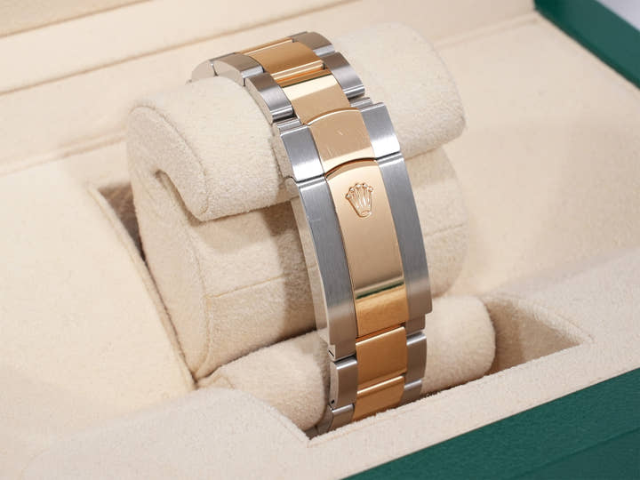 ロレックス スカイドゥエラー Ref.336933 ステンレススチール/イエローゴールド ブライトブラック文字盤 オイスターブレスレット 中古 h23iyw2n