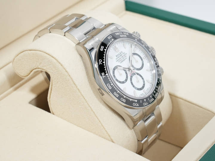 ロレックス デイトナ Ref.126500LN ステンレススチール ホワイト文字盤 未使用 8twk2edi