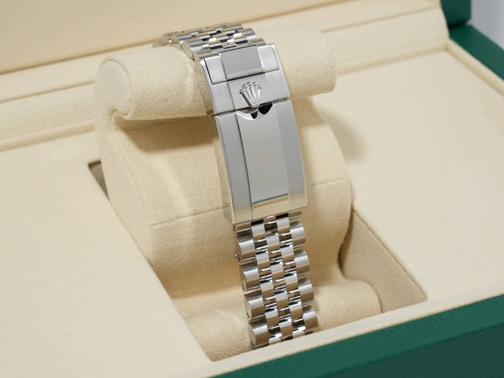 ロレックス GMTマスターII Ref.126710BLNR ステンレススチール ブラック文字盤 ジュビリーブレスレット 未使用 63dr6xzd