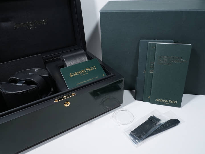 オーデマピゲ CODE 11.59 バイ オーデマ ピゲ トゥールビヨン オープンワーク Ref.26600OR.OO.D002CR.01 ピンクゴールド ブラックラッカーインナーベゼル、オープンワーク文字盤 美品 y5zvardj