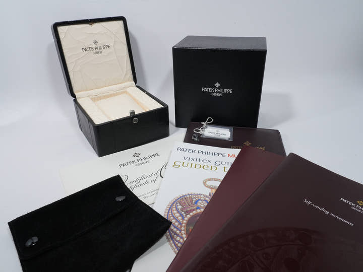 パテックフィリップ ノーチラス Ref.3800/1A-001 ステンレススチール ブラック文字盤 中古 rn9kc5jz