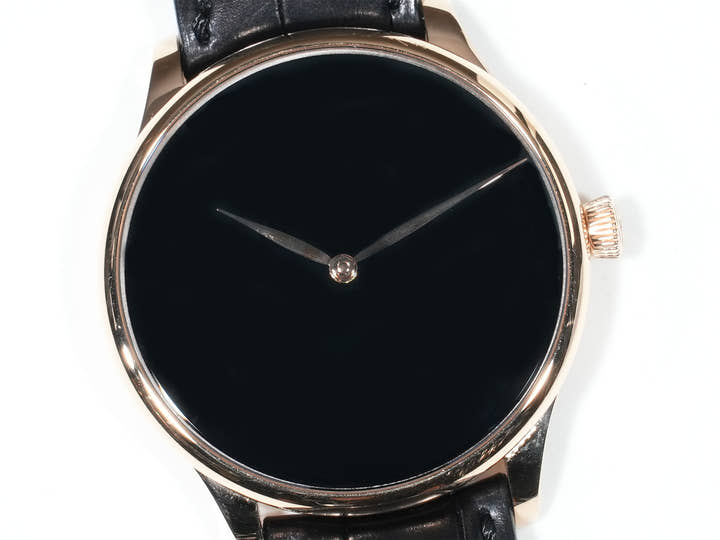 H.モーザー ベンチャー Ref.2327-0410 レッドゴールド ベンタブラック文字盤 美中古 4vwnjnut