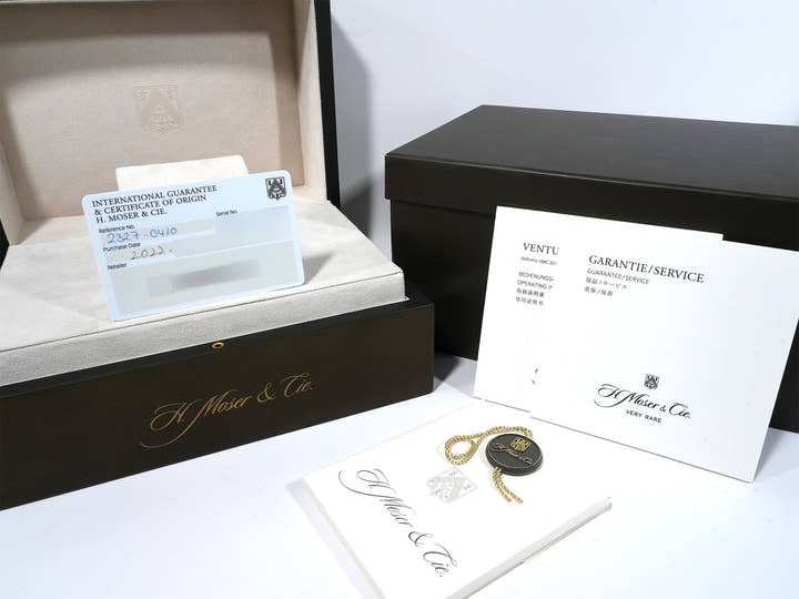 H.モーザー ベンチャー Ref.2327-0410 レッドゴールド ベンタブラック文字盤 美中古 4vwnjnut