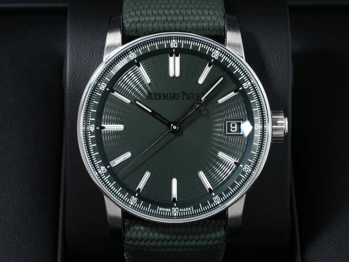 オーデマピゲ CODE 11.59 バイ オーデマ ピゲ Ref.15210ST.OO.A056KB.01 ステンレススチール グリーン文字盤 美品 7g2basr8