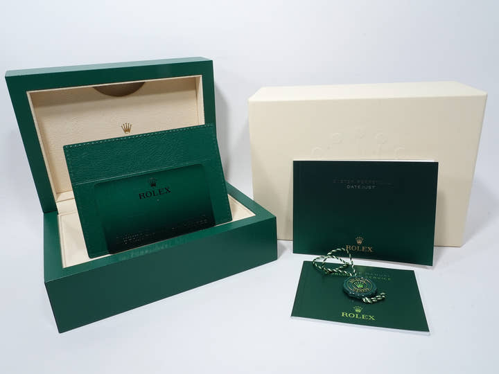 ロレックス デイトジャスト41 Ref.126334 ステンレススチール/ホワイトゴールド ブライトブルー文字盤 ジュビリーブレスレット 未使用 r9f48jov